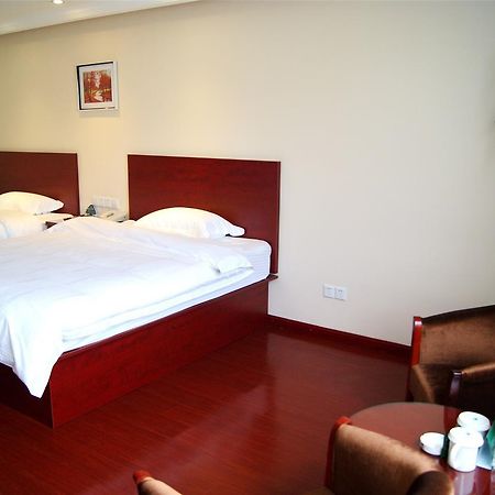 Greentree Inn Guangxi Guilin Lingui Jinshan Square Jinshui Road Express Hotel מראה חיצוני תמונה