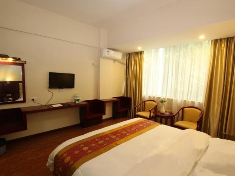 Greentree Inn Guangxi Guilin Lingui Jinshan Square Jinshui Road Express Hotel מראה חיצוני תמונה