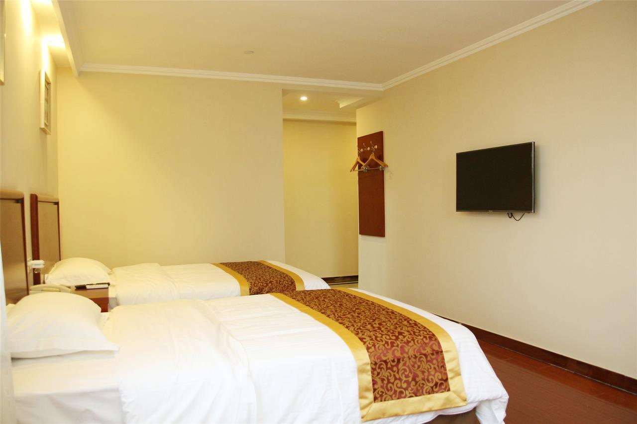 Greentree Inn Guangxi Guilin Lingui Jinshan Square Jinshui Road Express Hotel מראה חיצוני תמונה